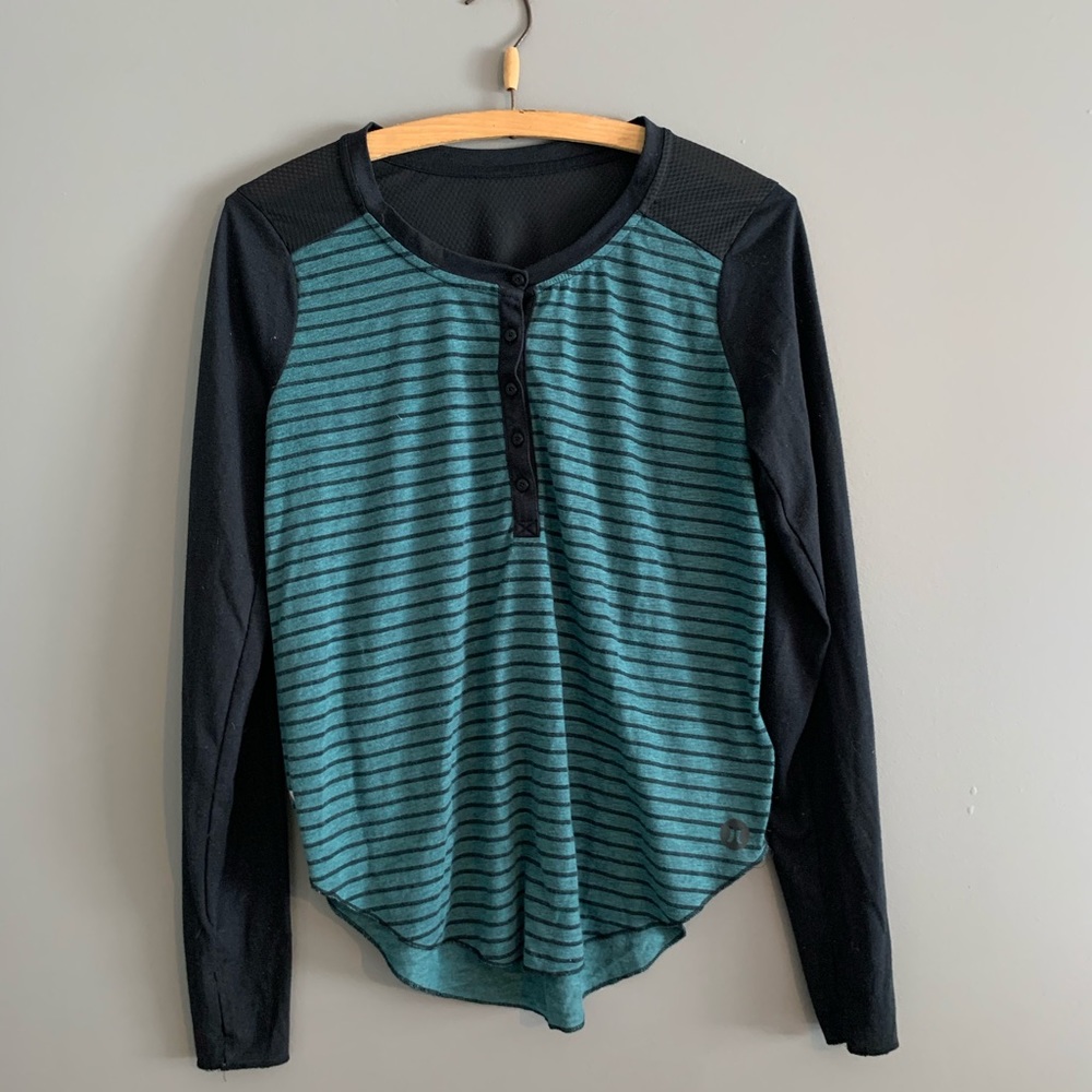❤️Hurley Active Top with Nike Dry Fit